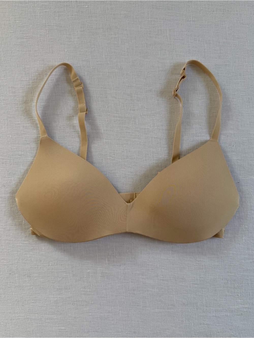 SKIMS Wireless Push Up Bra